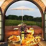 Agriturismo La Papessa San Donato in Poggio