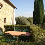 Agriturismo La Papessa Séjour à la ferme San Donato in Poggio